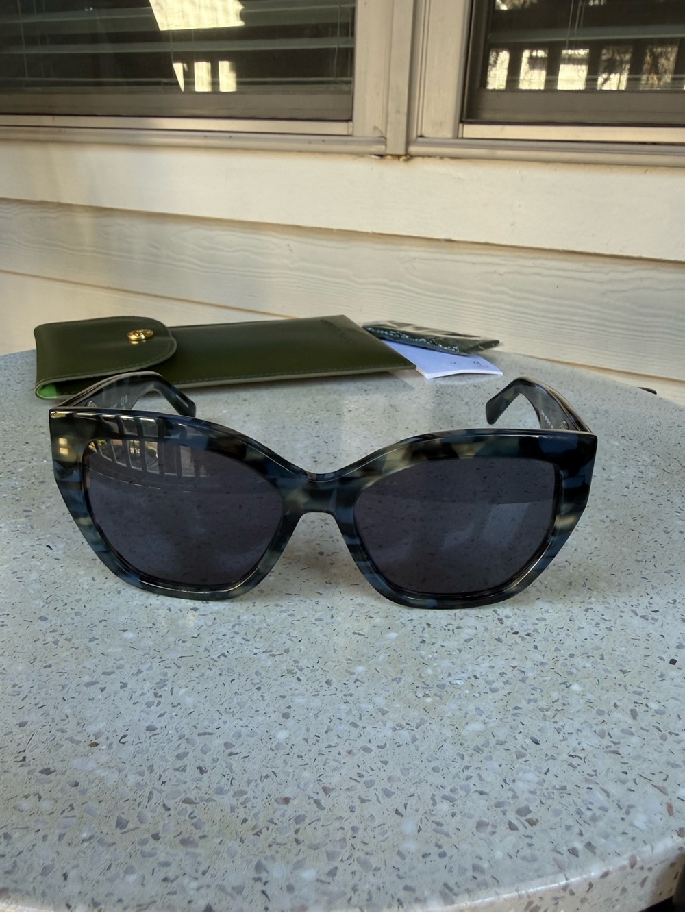 Longchamp Blue Tortoiseshell Cat-Eye Sunglasses